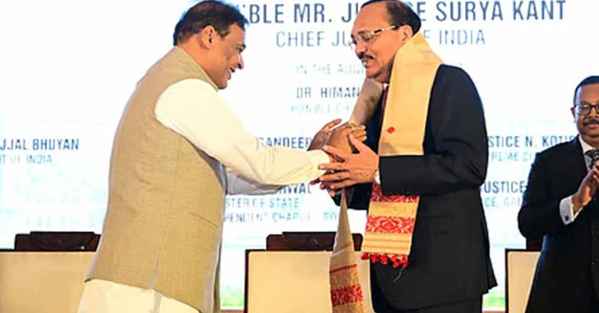 CJI सूर्यकांत बोले: “परेशानी यह है कि जब चुनाव आते हैं…” हिमंत सरमा के खिलाफ याचिका पर