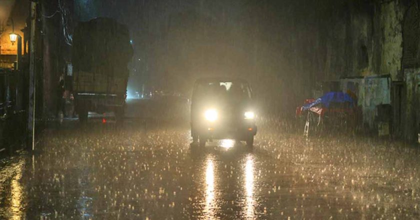 IMD का अलर्ट: बर्फीली हवाओं और काली घटाओं के साथ MP के 25 जिलों में मावठा बारिश, ठंड बढ़ेगी