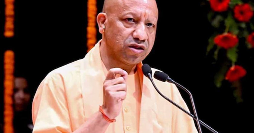 सिंगापुर और जापान दौरे में जीवंत कर्मयोग का उदाहरण बने मुख्यमंत्री योगी आदित्यनाथ