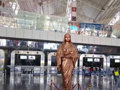 इंदौर एयरपोर्ट का अपग्रेड: सालाना 1 करोड़ यात्री, 200 नई सीटें और टर्मिनल विस्तार