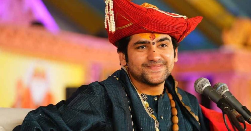 ‘संतों की लड़ाई धर्म को कमजोर कर रही है’: धीरेंद्र शास्त्री ने सनातन धर्म पर दिया बयान