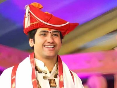 धीरेंद्र शास्त्री का संदेश: ‘माला के साथ भाला भी जरूरी, मठों से निकलकर धर्म की रक्षा करेंगे’