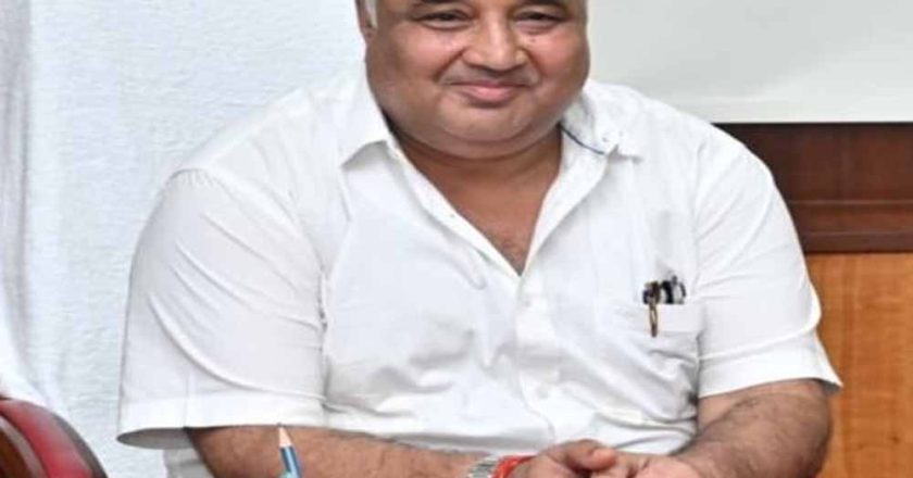 पर्यटन एवं संस्कृति मंत्री राजेश अग्रवाल की पहल से 69.09 करोड़ की लागत से लरंग साय चौक-रामानुजगंज मार्ग का होगा फोरलेन चौड़ीकरण