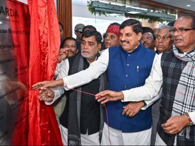 राष्ट्रीय दलहन आत्मनिर्भरता मिशन में केन्द्र सरकार के साथ मिलकर करेंगे काम: मुख्यमंत्री डॉ. यादव