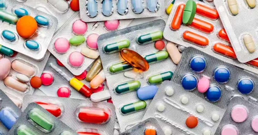 प्रदीश में बिना पर्ची के धड़ल्ले से बिक रहीं एंटीबायोटिक्स, करोड़ों का अंधाधुंध कारोबार हर महीने