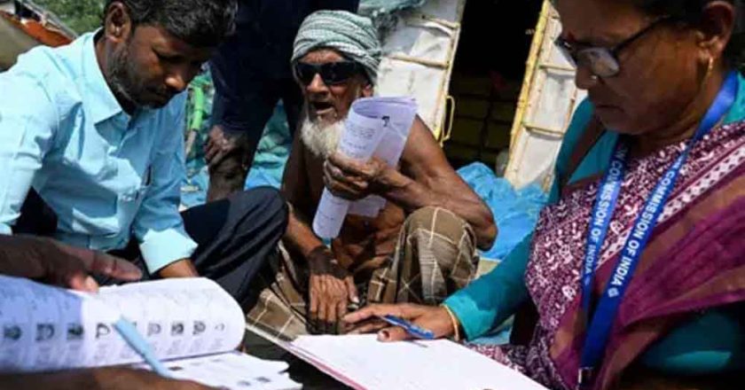 पिता से छोटा बेटा और 6 संतानों का रिकॉर्ड: 7 लाख मतदाताओं में मिली हैरान कर देने वाली गड़बड़ियाँ!