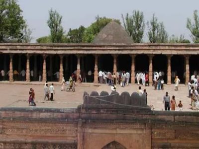 आज हाईकोर्ट के जस्टिस करेंगे भोजशाला का निरीक्षण, सुरक्षा के कड़े इंतजाम किए गए