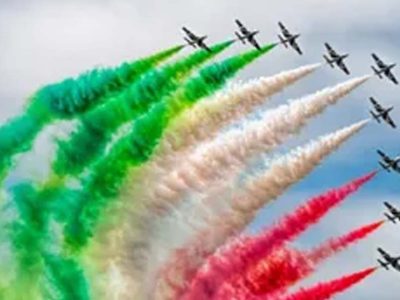 चंडीगढ़ एयर शो में आसमान में तिरंगा, लोगों में उत्साह; सुखना लेक पर केवल प्री-बुकिंग वालों को मिलेगा प्रवेश