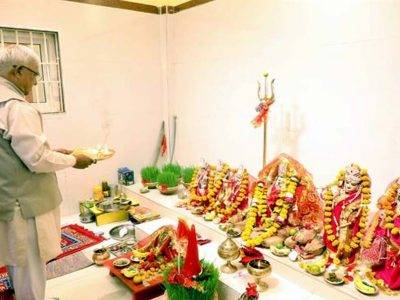 राज्यपाल पटेल ने रामनवमी पर लोकभवन मंदिर में की पूजा-अर्चना