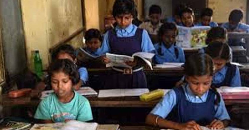 नई किताबों का इंतजार, तब तक पुरानी से पढ़ाई: बिहार के सरकारी स्कूलों में अंतरिम व्यवस्था लागू
