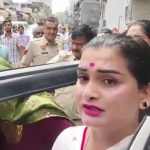 महेंद्रगढ़ में बधाई को लेकर किन्नरों के दो गुटों के बीच हिंसक झड़प और गाड़ियों में जमकर हुई तोड़फोड़