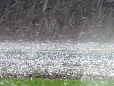 यूपी के 35 जिलों में बारिश और ओले की चेतावनी, 60 किमी की रफ्तार से चलेंगी हवाएं