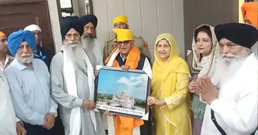 राज्यपाल गुलाब चंद कटारिया ने फतेहगढ़ साहिब में टेका माथा, मथुरा घटना पर जताया दुख, सख्त कार्रवाई का आश्वासन