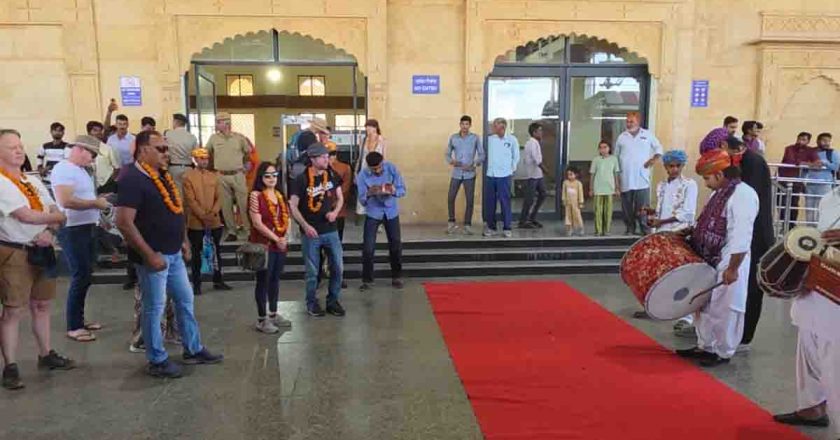 मिडिल ईस्ट तनाव का असर राजस्थान टूरिज्म पर, ‘पैलेस ऑन व्हील्स’ में घटे यात्री