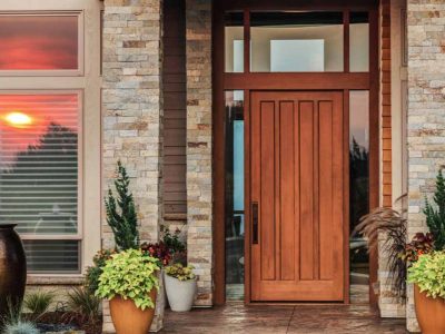 मुख्य द्वार से जुड़े वास्तु टिप्स: सही दिशा और नियम से घर में बढ़ेगी सकारात्मक ऊर्जा और सुख-समृद्धि