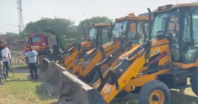 संभल में बुलडोजर एक्शन: सरकारी जमीन पर बने इमामबाड़ा और ईदगाह को किया जमींदोज