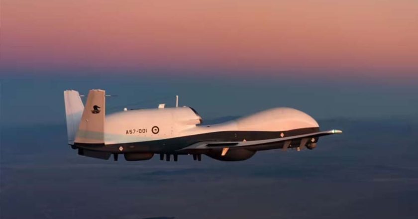 क्यूबा में होगा ‘ऑपरेशन मादुरो’? समुद्री तट पर 6 घंटे चक्कर लगाता रहा सबसे महंगा अमेरिकी ड्रोन