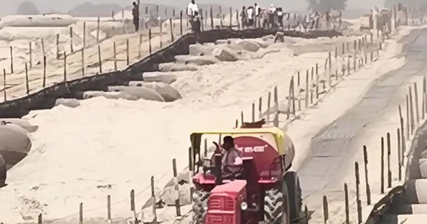 114 पीपों से तैयार हुआ ढेमवाघाट पुल, गोंडा से अयोध्या का सफर अब होगा आसान