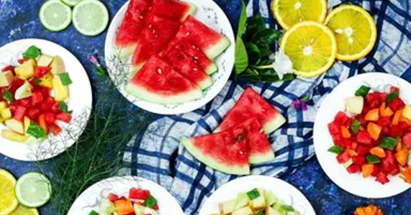 गर्मियों में डिहाइड्रेशन से बचाने वाले 5 सबसे अच्छे पानी वाले फल