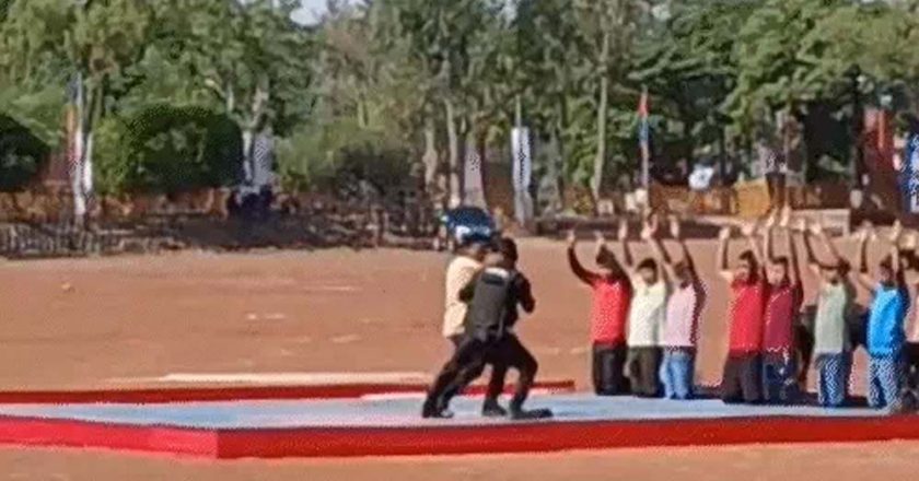 भोपाल में लाल परेड ग्राउंड पर NSG कमांडो ने दिखाया पावर शॉ