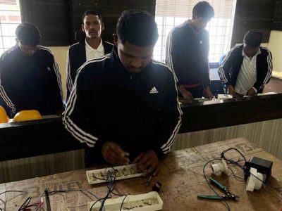 अंधेरे से उजाले की ओर- पुनर्वास नीति ने संवारा विनोद का भविष्य