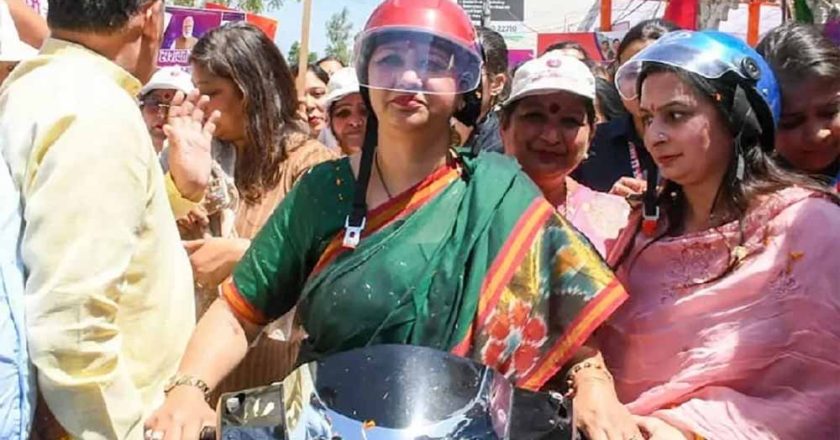 ‘जंगल में शेर एक ही होता है’: हरियाणा CM नायब सैनी की पत्नी के बयान से सियासी हलचल