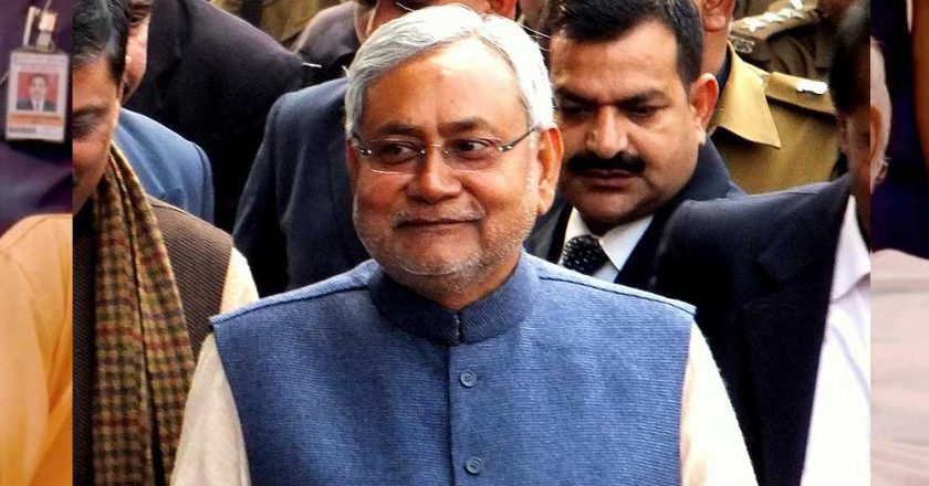 सीएम की कुर्सी छोड़ने को तैयार नीतीश , BJP के सिग्नल का इंतजार! बिहार की सरकार कब बदलेगी, जानें अंदर की बात