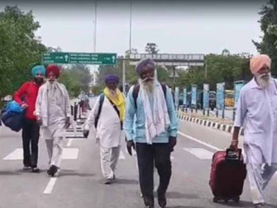 बैसाखी मनाकर पाकिस्तान से लौटा श्रद्धालुओं का जत्था, गुरुधामों के दर्शन की यात्रा रही शांतिपूर्ण
