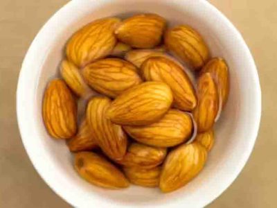 न्यूरोलॉजिस्ट ने बताए बादाम खाने के 4 सबसे सही तरीके, दिमाग की ताकत और याददाश्त बढ़ाने के लिए ऐसे करें सेवन