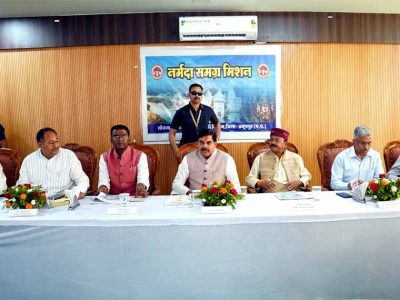 नर्मदा संरक्षण के लिये जरूरी है सरकार एवं समाज में समन्वय : मुख्यमंत्री डॉ. यादव