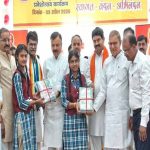 नवीन शिक्षा नीति विद्यार्थियों को रोजगारमूलक शिक्षा प्रदान करने और संस्कृति एवं पारिवारिक मूल्यों से जोड़ने का कर रही है कार्य : स्कूल शिक्षा मंत्री सिंह