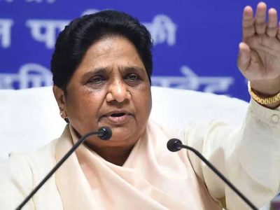 ब्राह्मण टिप्पणी पर गरमाई यूपी की राजनीति, मायावती ने अखिलेश से मांगी माफी