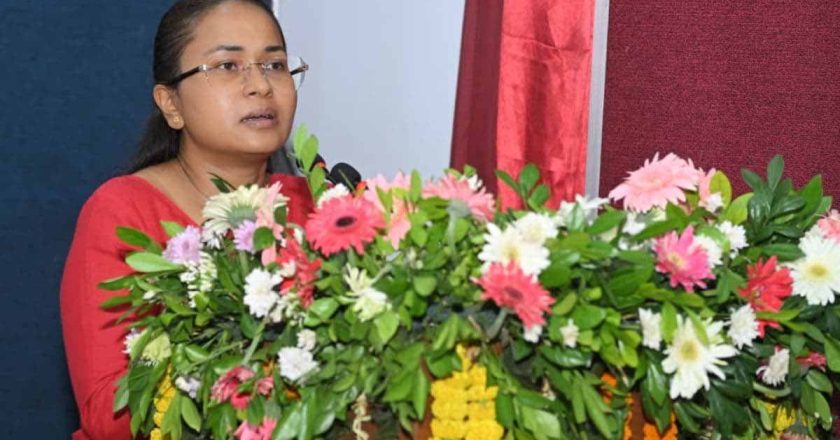 शिल्पी नेहा तिर्की का सख्त संदेश: किसानों के काम में लापरवाही बर्दाश्त नहीं