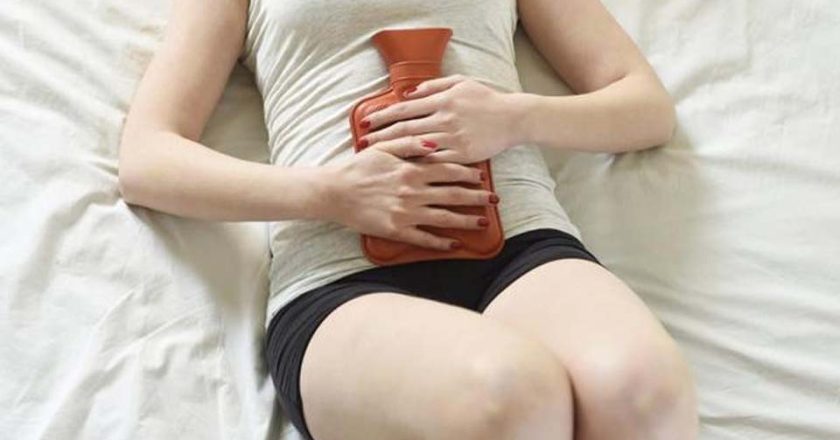 महिला के संपूर्ण स्वास्थ्य के लिए मासिक धर्म है महत्वपूर्ण, जानें इसे नियमित करने के तरीके