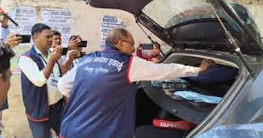 जमुई में EOU की बड़ी कार्रवाई, कार्यपालक अभियंता गोपाल कुमार के 4 ठिकानों पर छापेमारी