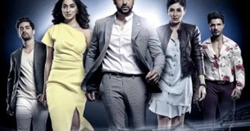 ZEE5 पर देखें ये 5 कड़क सस्पेंस थ्रिलर, वीकेंड को बना देंगे धमाकेदार