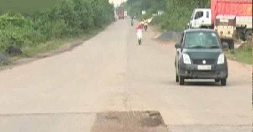 रायगढ़ में दर्दनाक हादसा, भारतमाला सड़क पर तेज रफ्तार वाहन ने 7 बैलों को कुचला; 5 की मौत