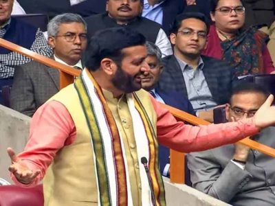 तीन राज्यों में BJP की जीत का जश्न, हरियाणा में CM सैनी ने कार्यकर्ताओं संग बांटी जलेबियां