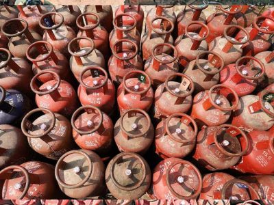 गैस उपभोक्ताओं के लिए बड़ा अलर्ट: LPG सब्सिडी बचानी है तो 7 दिन में करना होगा ये काम