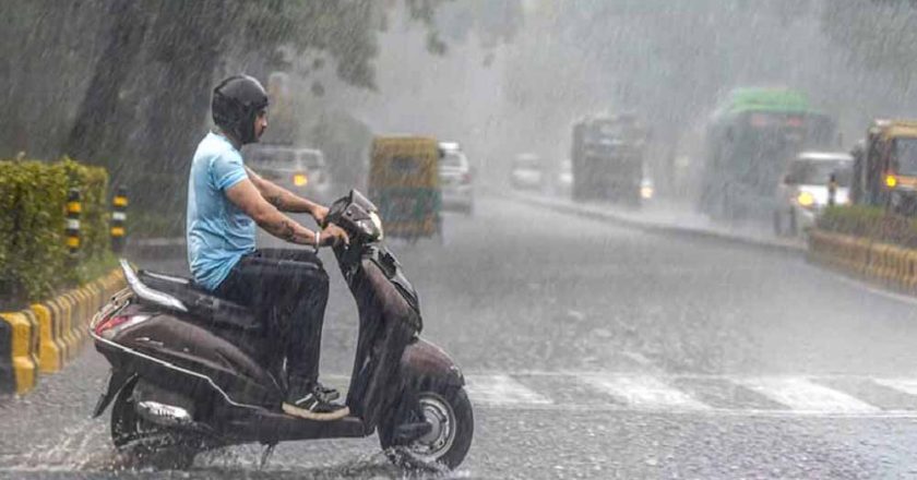 मई में बारिश का जोरदार धमाका, IMD का अलर्ट: हीटवेव से राहत मिलने की उम्मीद