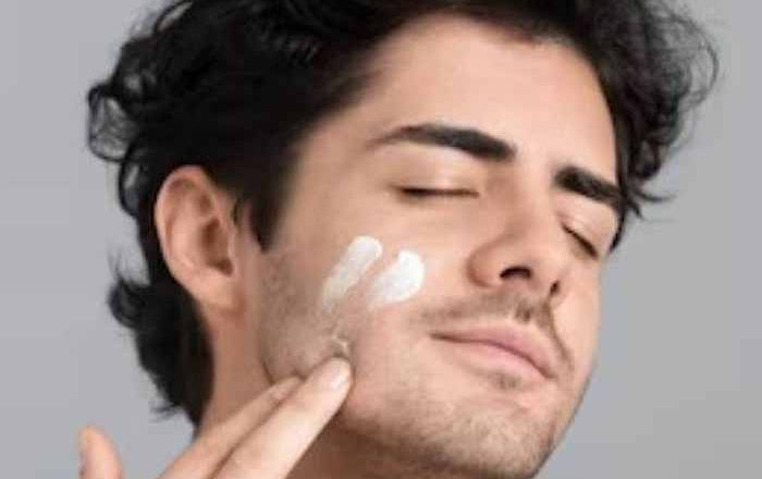 सिर्फ 5 मिनट में पाएं दमकती स्किन, पुरुषों के लिए आसान डेली रूटीन