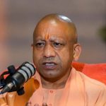 मदर्स डे स्पेशल: मां के आंसू पोंछकर परिवार में खुशियों का उजाला फैलाते हैं सीएम योगी