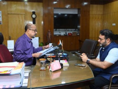 विशेष पिछड़ी जनजातियों के बच्चों की शिक्षा को प्राथमिकता दें- राज्यपाल डेका