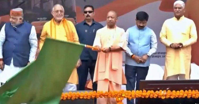 CM योगी की बड़ी सौगात, नोएडा-ग्रेटर नोएडा से जेवर एयरपोर्ट तक चलेंगी EV बसें