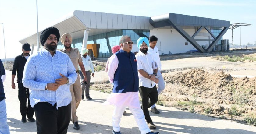 हलवारा एयरपोर्ट को मिला शानदार रिस्पॉन्स, 26 दिनों में 7,008 यात्रियों ने भरी उड़ान