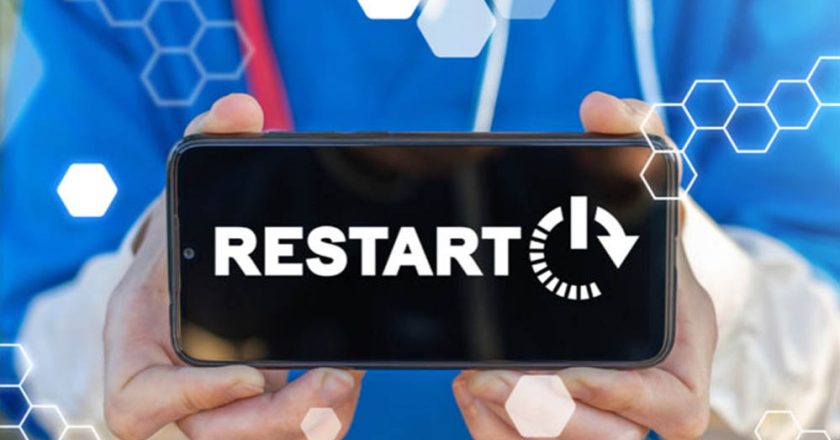 Smartphone Restart करने से क्या होता है? जानिए फोन को रीस्टार्ट करने के बड़े फायदे