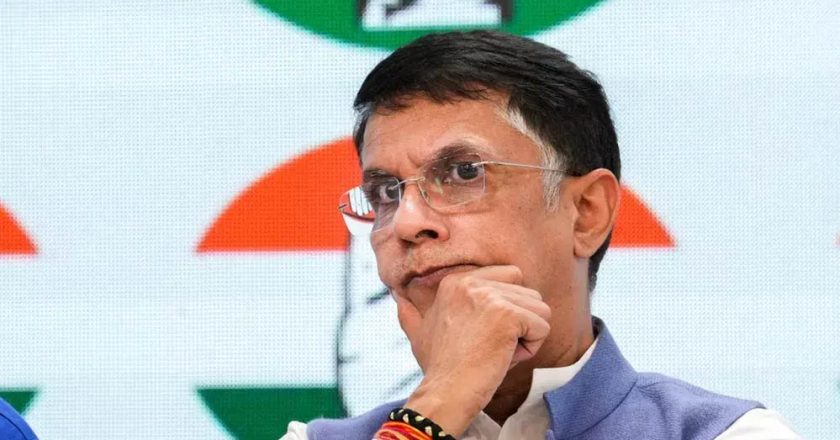 रायपुर में पवन खेड़ा का RSS पर हमला, बोले- आजादी की लड़ाई में कोई योगदान नहीं, राम के नाम पर भ्रष्टाचार स्वीकार नहीं