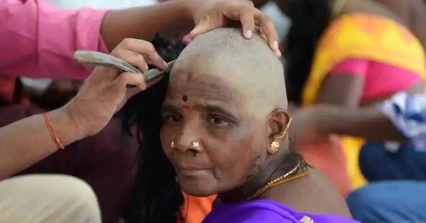तिरुपति में मुंडन का नया रिकॉर्ड, एक साल में 12.4 लाख श्रद्धालुओं ने चढ़ाए बाल