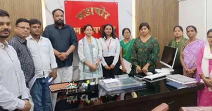 जमशेदपुर में रोजगार बढ़ाने की रणनीति, स्वयं सहायता समूहों और पथ विक्रेताओं को मिलेगा बड़ा सहारा