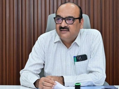 मुख्य सचिव ने विभागीय योजनाओं की प्रगति की समीक्षा की